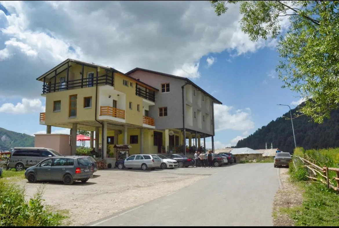 Hotel Restaurant Radomira Ceren 0*,