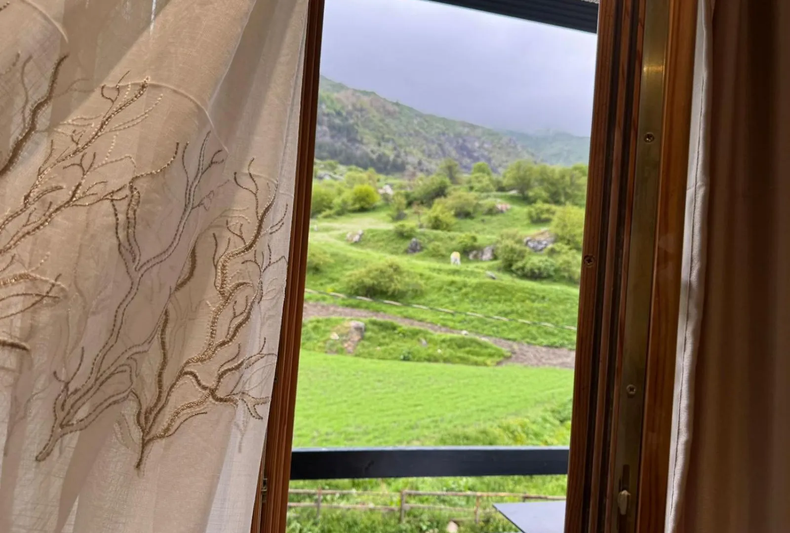Hotel Restaurant Radomira Ceren